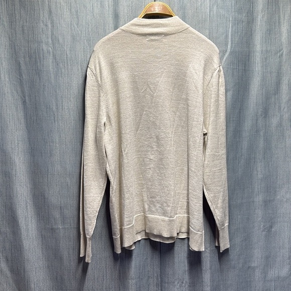 🇺🇸 Liz Claiborne gold stitch Cream Button-Shoulder Sweater size 2X - Picture 7 of 10